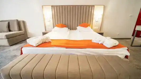 Saint George & Medical Spa - 56