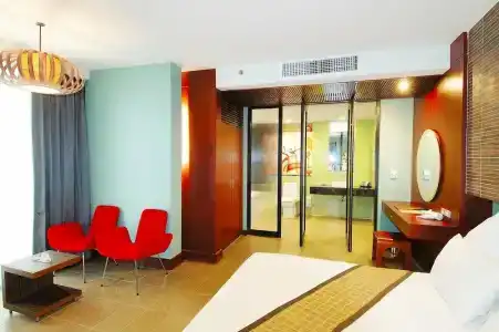 Long Beach Garden & Pavilions - 94