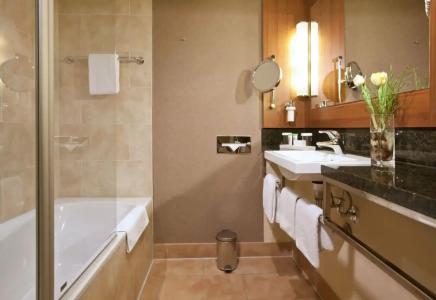 Lindner Am Michel - 44