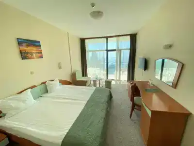 Palm Beach - All Inclusive with Free beach package & Private Beach - 17