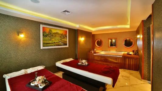 Ramada by Wyndham Istanbul Old City - 13