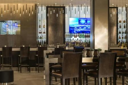 Chicago Downtown, Autograph Collection - 93