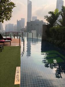 Aloft Bangkok - Sukhumvit 11 - 11