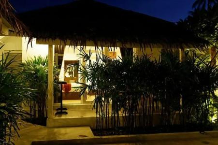 The White Cottage - 45