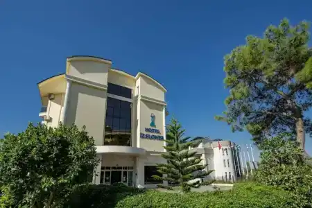 Iz Flower Side Beach - 10