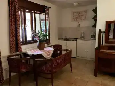 The Houses of History - anno 1830 - 76