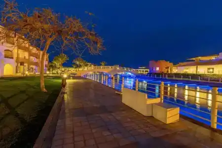 Pickalbatros Dana Beach Resort - Hurghada - 45