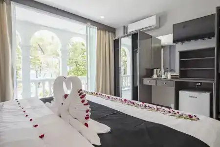 Modern Living - 28