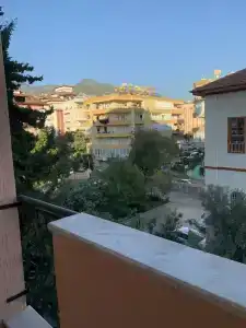 May Flower Apart - 48