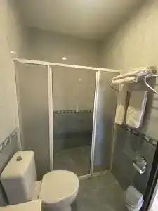 Lavinia Apart & - 84