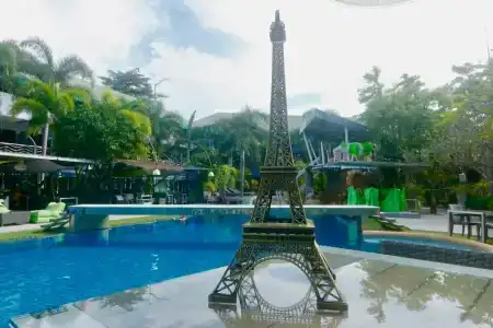 Momento Resort - 60