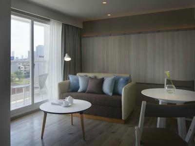 Shama Yen-Akat Bangkok - 99