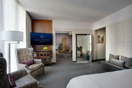 Chicago Downtown, Autograph Collection - 83