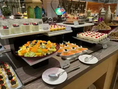 Grand Cosmopolitan - 6