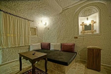 Risus Cave Suites - 35