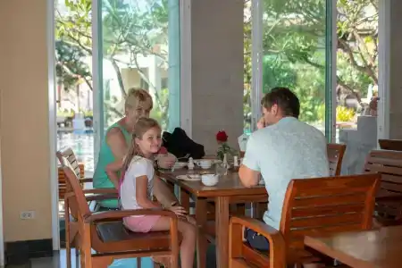 Aloha Resort - 81