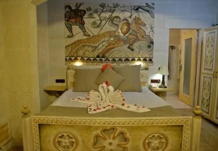 Caftan Cave Suites - 71