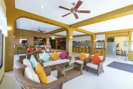 Sabai Inn - 64