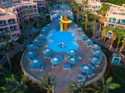 Le Pacha Resort - 9