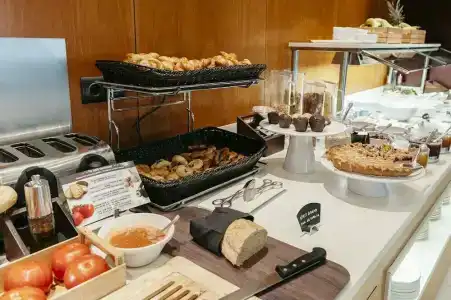 Catalonia La Maquinista - 43