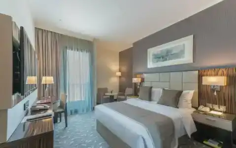 Hawthorn Suites by Wyndham Abu Dhabi City Center - 90