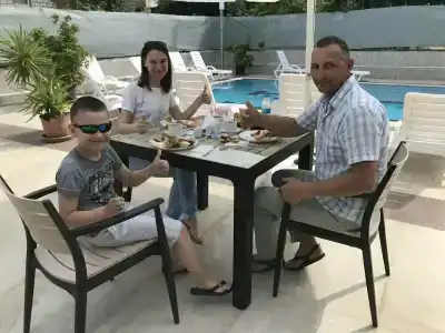 Oyster Boutique - 44