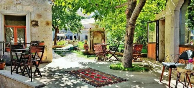 Sarnich Cave Suites - 15