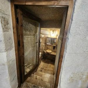 Osmanbey Cave House - 32