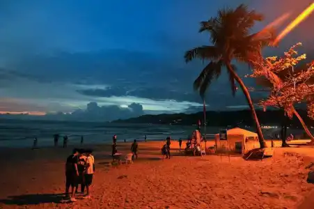 Glur Phuket Patong Beach - 16