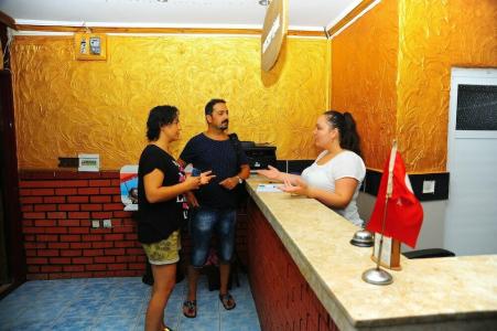 Best Life Apart - 16