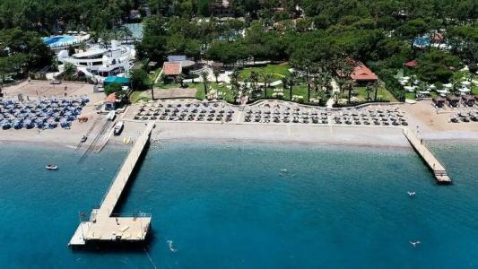 Champion Holiday Village - 76