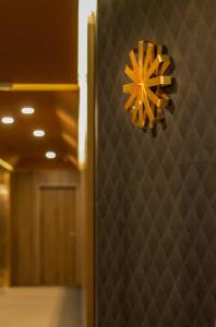 Privilege Suites by Central Park - 99