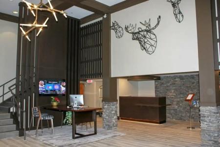 Deltas by Marriott Burlington - 84