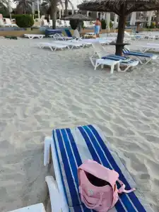 Sharjah Carlton - 82