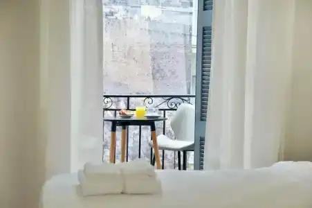 1900 ATHENIAN HOUSE - 6