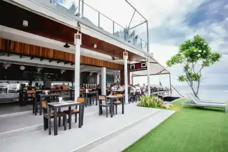 KC Beach Club & Pool Villas - 7