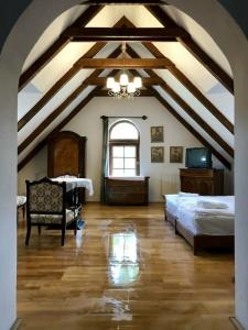 The Houses of History - anno 1830 - 87