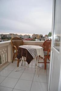 Best Life Apart - 31