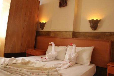 Best Life Apart - 51