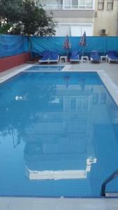 Best Life Apart - 40