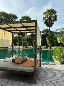 Naithonburi Beach Resort - SHA Extra Plus - 34