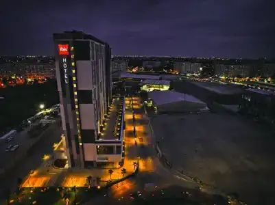 ibis Bangkok IMPACT - 7