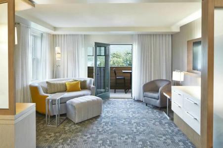 Courtyard by Marriott Lake George - 38