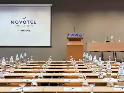 Novotel Athens - 10