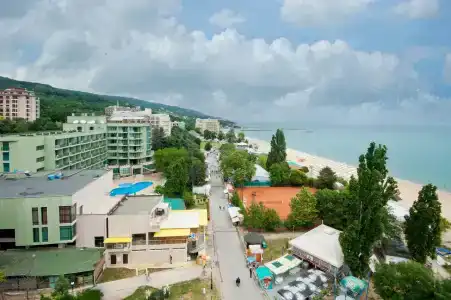 Palm Beach - All Inclusive with Free beach package & Private Beach - 7