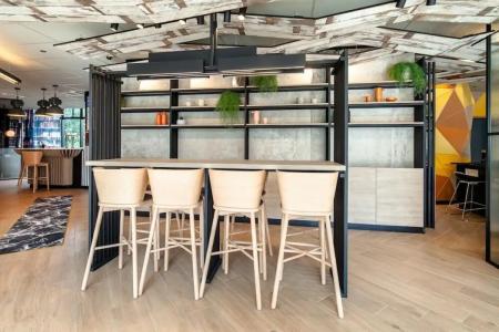 B&B Paris Porte des Lilas - 92