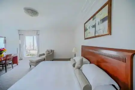 Grand Hyatt Residence - 59