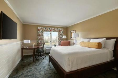 The Glidden House - 71