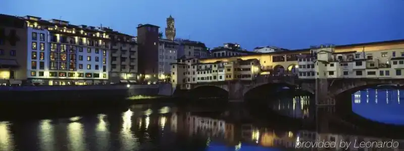 Portrait Firenze - Lungarno Collection