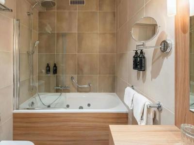 Le Splendid Lac D'Annecy - Handwritten Collection - 76